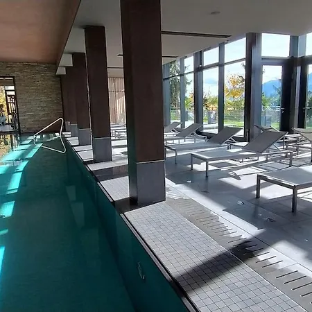 Five Stars Apt And Pool At Ambassador Crans-Montana